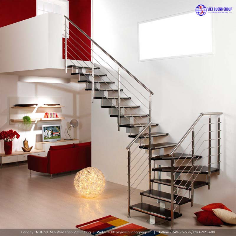 Có Nên Chọn Cầu Thang Sắt Nhà Nhỏ Dưới 50m2 Thay Vì Cầu Thang Bê Tông?